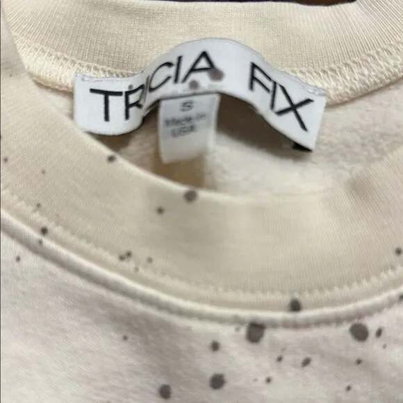 NWOT Tricia Fix Exclusive Denim & Kantha Patchwork Crewneck Sweatshirt in Ivory - Picture 5 of 8